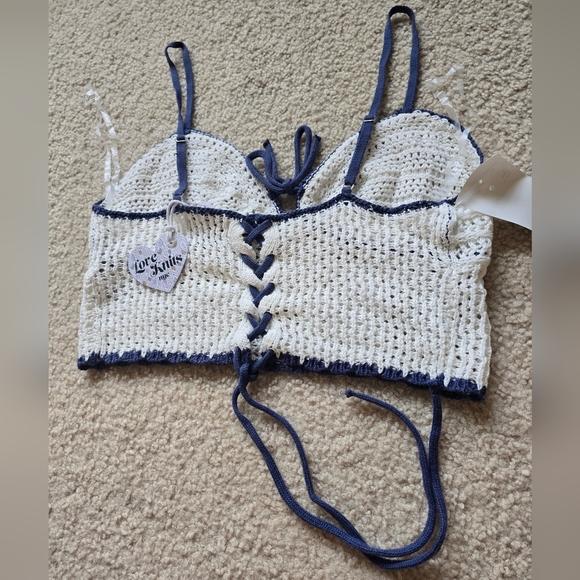 🌈NWT Love Knits NYC Crochet Crop Top – Size Medium - Picture 3 of 6